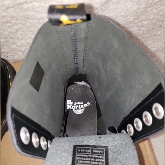 Dr. Martens 1490 Quad Leather Square-Toe Boots - Picture 13 of 14